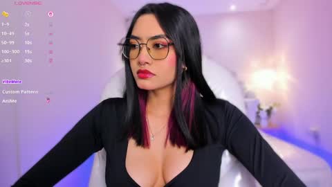 Snapshot of azurakindong chatting on May 14, 2026, 7:42 pm Azura online show from May 14, 2026, 7:42 pm