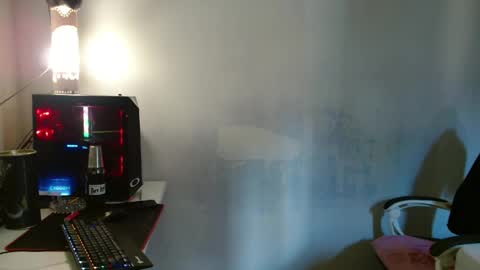 Snapshot of b0ycan chatting on March 30, 2026, 7:26 pm b0ycan online show from March 30, 2026, 7:26 pm
