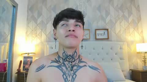 Anny online show from June 12, 2026, 4:00 am