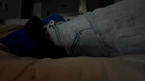 b6662050 online show from October 16, 2025, 6:42 pm