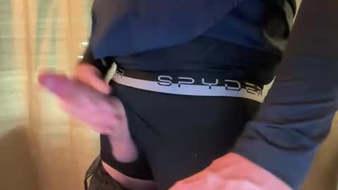 b_boy20166 online show from February 15, 2026, 10:06 pm