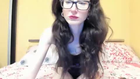 babby_jewel online show from December 5, 2025, 11:08 am