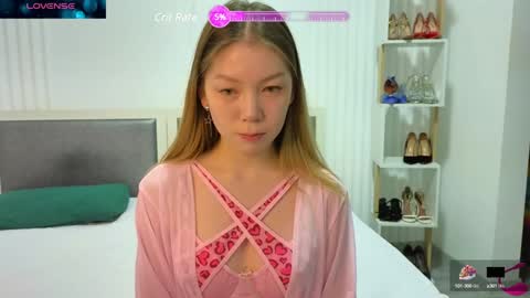 Snapshot of babby_rabbit_ chatting on January 19, 2025, 4:44 am Cute Raby online show from January 19, 2025, 4:44 am