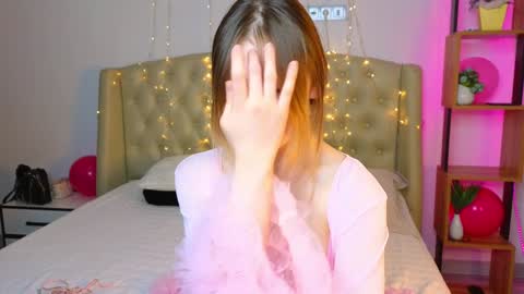 Snapshot of babby_rabbit_ chatting on February 1, 2025, 5:18 am Cute Raby online show from February 1, 2025, 5:18 am