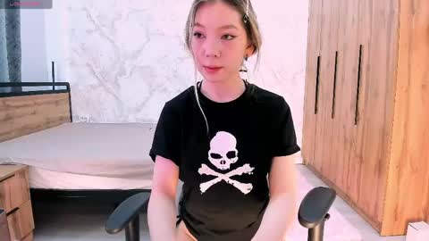 Cute Raby online show from May 6, 2026, 11:48 am