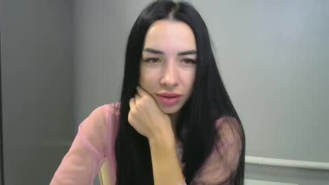 babe Sara3 online show from December 2, 2024, 9:50 pm