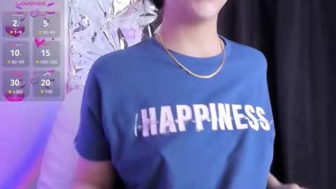 Queen B online show from December 5, 2025, 5:20 pm