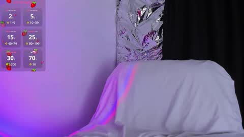 Queen B online show from March 17, 2026, 6:11 pm