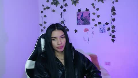 babenik_666 online show from October 30, 2025, 8:49 am