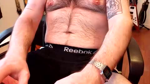 Dirk Diggler online show from April 19, 2026, 4:39 pm
