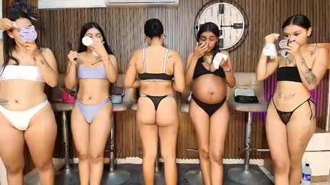 hotgirls online show from March 25, 2026, 11:16 am