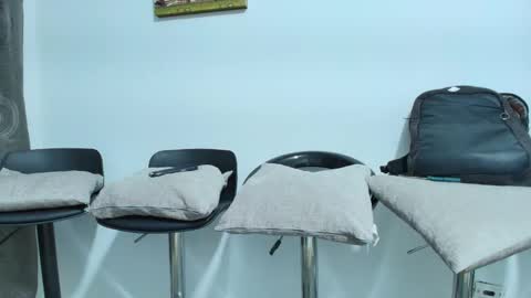 hotgirls online show from April 12, 2026, 11:32 pm