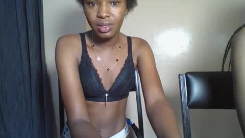 Snapshot of baby_ariannah chatting on February 14, 2026, 3:25 am Riri online show from February 14, 2026, 3:25 am