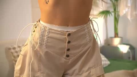 Snapshot of baby_bub chatting on October 28, 2025, 2:31 pm Cristy online show from October 28, 2025, 2:31 pm