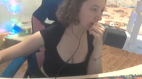 Chloe online show from June 5, 2026, 12:39 am