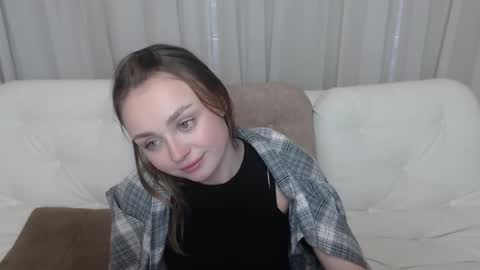 Baby emmaa online show from January 22, 2025, 1:53 pm