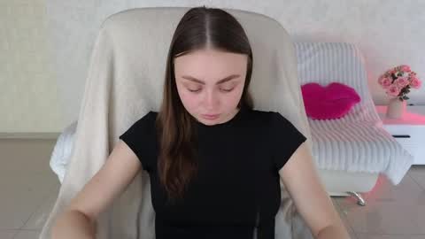 Snapshot of baby_emmaa chatting on March 27, 2026, 10:26 am Baby emmaa online show from March 27, 2026, 10:26 am