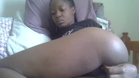 baby_facii online show from December 4, 2024, 8:56 am
