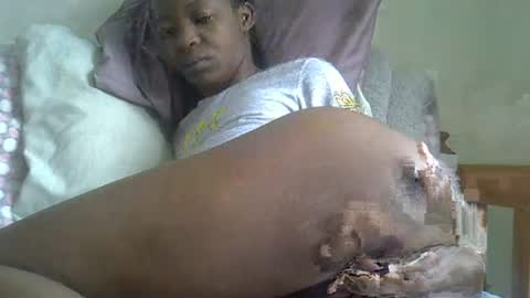 baby_facii online show from December 6, 2024, 8:26 am