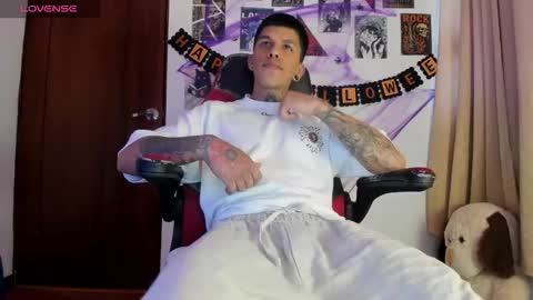 Snapshot of baby_gio chatting on October 19, 2025, 5:24 pm OF GxoXabs online show from October 19, 2025, 5:24 pm