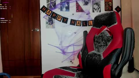 Snapshot of baby_gio chatting on October 22, 2025, 12:00 am OF GxoXabs online show from October 22, 2025, 12:00 am