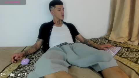 OF GxoXabs online show from April 24, 2026, 6:54 pm
