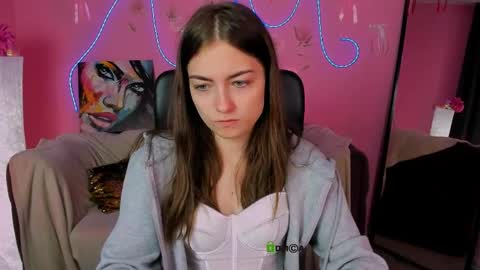 baby online show from April 26, 2026, 7:11 pm