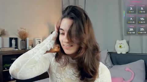 Emily online show from September 13, 2025, 10:04 am