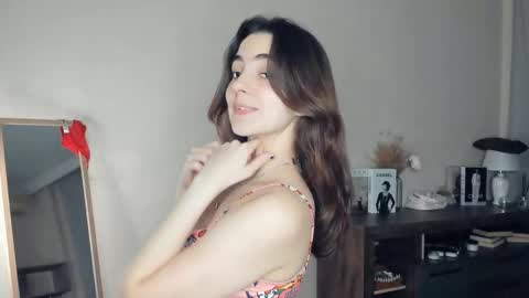 Emily online show from October 21, 2025, 7:09 am