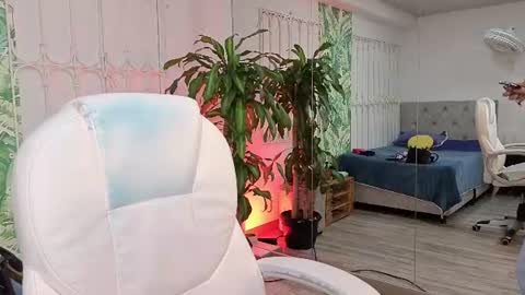 Julieta online show from June 13, 2026, 11:41 am