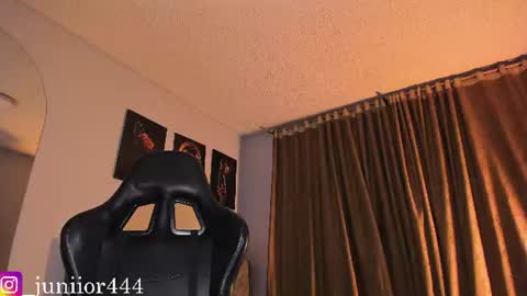 Snapshot of baby_junior420 chatting on June 29, 2026, 1:01 am Junior Independent Model online show from June 29, 2026, 1:01 am