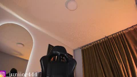 Snapshot of baby_junior420 chatting on July 2, 2026, 1:05 am Junior Independent Model online show from July 2, 2026, 1:05 am