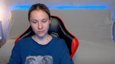 baby_kitte online show from May 14, 2026, 3:13 am