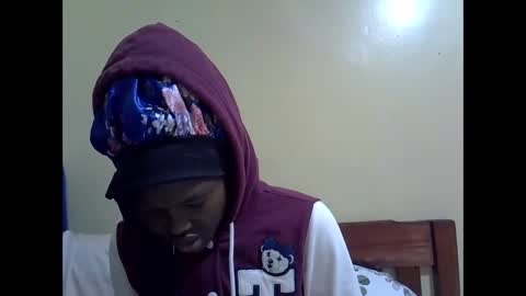 baby_may5 online show from May 3, 2026, 4:07 am