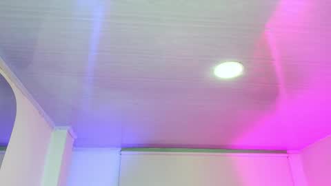 Snapshot of baby_nicols_m chatting on May 8, 2026, 10:42 am Nico online show from May 8, 2026, 10:42 am