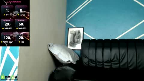 Baby Petite online show from November 30, 2025, 5:17 pm