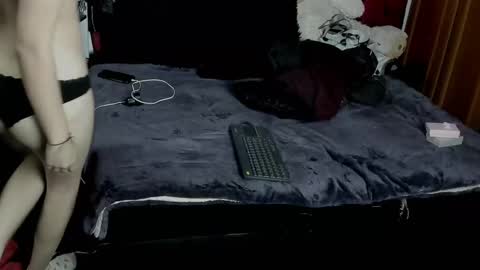baby_punkk online show from December 6, 2024, 3:52 am