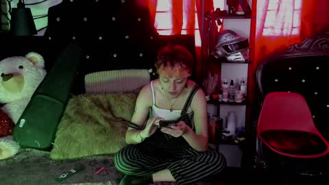 baby_punkk online show from January 16, 2025, 5:23 pm