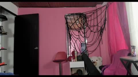 baby_punkk online show from March 12, 2025, 9:35 pm