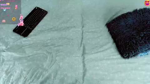 Snapshot of baby_rouss chatting on September 26, 2025, 12:53 pm Baby-Rouss online show from September 26, 2025, 12:53 pm