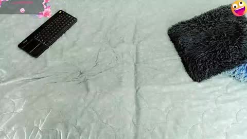 Snapshot of baby_rouss chatting on October 11, 2025, 12:47 pm Baby-Rouss online show from October 11, 2025, 12:47 pm