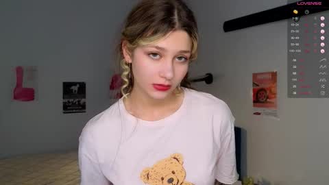 Snapshot of baby_ruth chatting on September 30, 2025, 8:36 pm Ruth online show from September 30, 2025, 8:36 pm