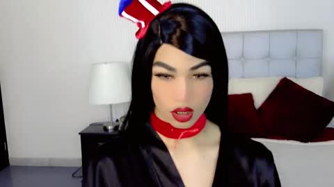 KENDALL online show from September 15, 2025, 12:38 pm