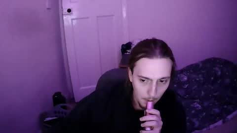 babyalmond online show from November 30, 2025, 12:36 am