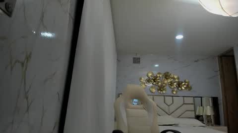 Snapshot of babyangel18_ chatting on October 26, 2025, 3:12 am ANGEL online show from October 26, 2025, 3:12 am