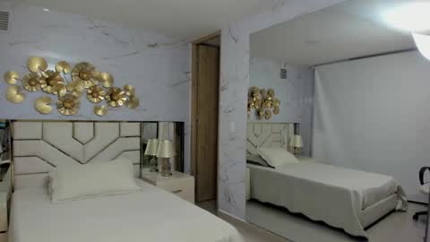 Snapshot of babyangel18_ chatting on October 28, 2025, 3:21 am ANGEL online show from October 28, 2025, 3:21 am