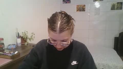 Snapshot of babydemon6 chatting on November 10, 2025, 12:53 am babydemon6 online show from November 10, 2025, 12:53 am