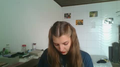 Snapshot of babydemon6 chatting on November 13, 2025, 12:15 pm babydemon6 online show from November 13, 2025, 12:15 pm