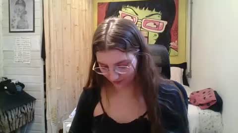 babydemon6 online show from August 6, 2026, 7:16 pm