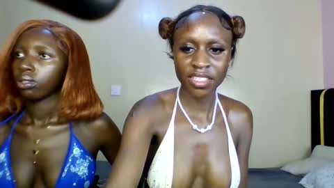 Snapshot of babydoll_230 chatting on April 28, 2026, 3:00 am Babydoll 230 online show from April 28, 2026, 3:00 am